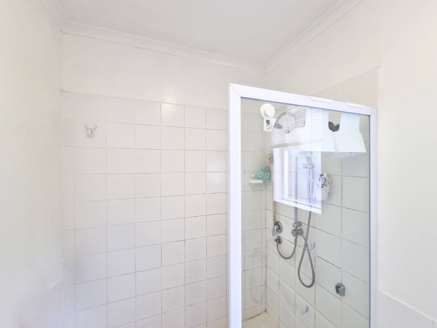 4 Bedroom Property for Sale in Westcliff Western Cape